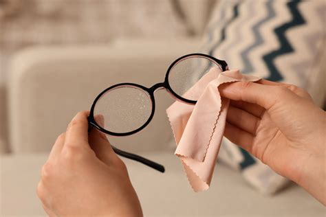 How to Properly Clean and Maintain Your Eyeglasses