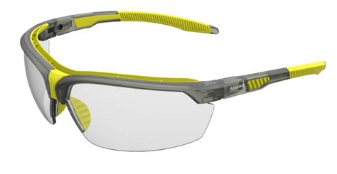 Incorporating Style and Safety: Fashionable Safety Eyewear Trends