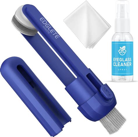 Mastering Streak-Free Eyeglass Cleaning