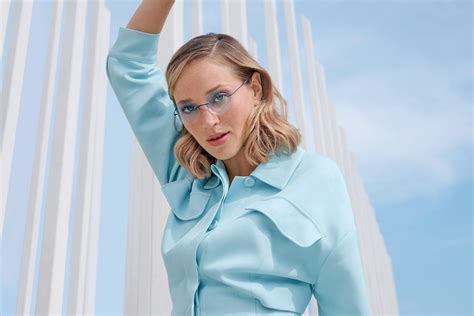 Revolutionary Eyewear Trends For 2024