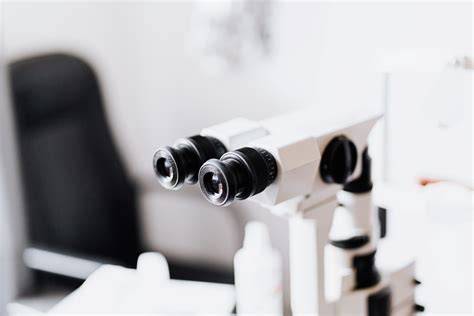 The Role of Optometrists in Eye Health and Vision Care