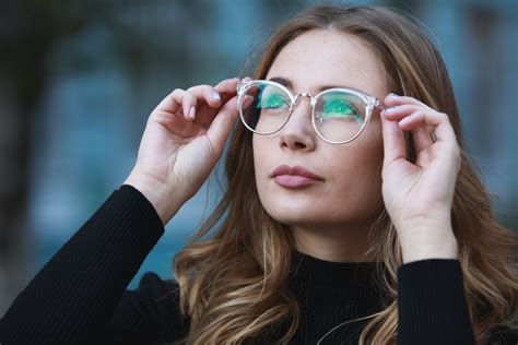 Top Eyeglasses Brands to Watch Out For