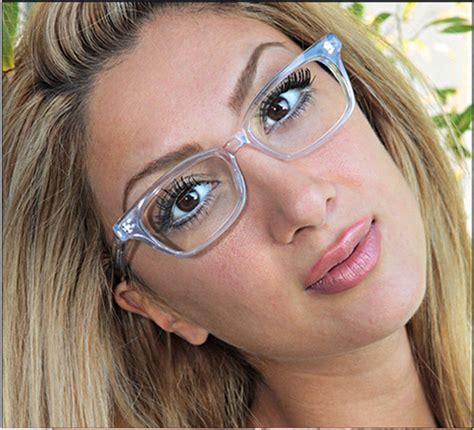 Vintage-inspired eyeglass frames for women